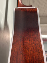 Load image into Gallery viewer, Seagull 047178 / 050581 Artist Peppino Signature Cutaway Acoustic Electric Guitar Bourbon Burst w/Anthem Pickup & Comes with Carrying Bag - MADE In CANADA