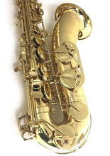 Charger l'image dans la galerie, Oxford Brass Tenor Saxophone with Hardshell Case, Mouthpiece & Reed