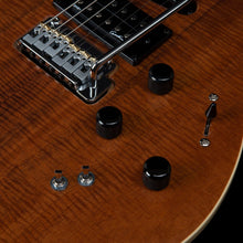 Charger l'image dans la galerie, Godin 041497 xtSA Koa Extreme HG Guitare électrique FABRIQUE AU CANADA