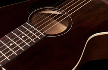 Load image into Gallery viewer, Art & Lutherie 042395 Roadhouse Bourbon Burst A/E Parlor Acoustic Electric Guitar MADE In CANADA-(6536632631490)