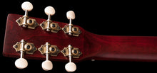Charger l'image dans la galerie, Art & Lutherie 045525 Roadhouse Tennessee Red Parlor Acoustic Guitar MADE In CANADA D-(6536632762562)
