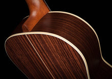 Charger l'image dans la galerie, Godin 049769 / 051885 Présentation QIT Pickup Solid Top Guitare classique en nylon avec sac Fabriqué au Canada