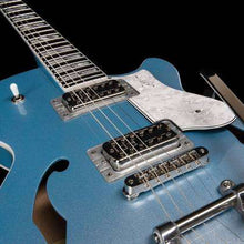 Charger l'image dans la galerie, Godin 050413/051595 Guitare électrique 6 cordes RH Montreal Premiere LTD - Bleu impérial MADE In CANADA