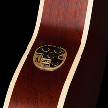 Charger l'image dans la galerie, Godin 049585/051793 Arena CW QIT Thinline Nylon String Guitare Classique FABRIQUÉ AU CANADA