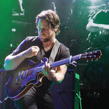 Charger l'image dans la galerie, Godin 036622 Montreal Premiere Sunburst HG 6 String RH Hollowbody Guitar MADE In CANADA - PRE OWNED - LIKE NEW