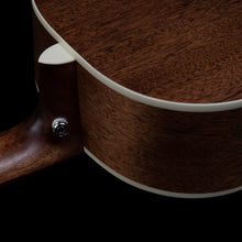 Load image into Gallery viewer, Art & Lutherie 050864 Roadhouse Acoustic Parlor Electric Guitar Natural EQ-(7463763902719)