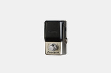 Load image into Gallery viewer, Joyo Metal Head Ironman Series Distortion Effect Pedal JF-315