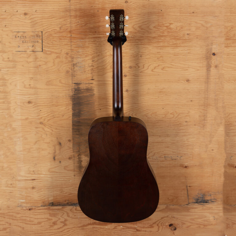 Art & Lutherie 045600 Americana Dreadnought Acoustic Guitar - Bourbon Burst - B Stock - MADE In CANADA
