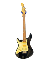 Charger l&#39;image dans la galerie, Yamaha Pacifica Electric Guitar Left Handed - PRE OWNED
