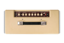 Charger l&#39;image dans la galerie, Blackstar Amplification Debut 50R Combo Amp with Reverb - Cream/Oxblood
