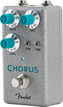 Charger l&#39;image dans la galerie, Fender Hammertone™ Chorus Effect Pedal
