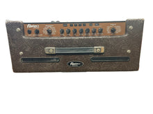 Charger l&#39;image dans la galerie, Line 6 Flextone II Digital Modeling Guitar Amp with Floor Board &amp; Cable - PRE OWNED
