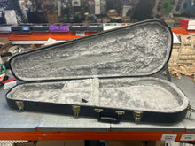 Load image into Gallery viewer, Hardshell Tear Drop Electric Guitar Case (Made In Canada) Model 180 - Pre Owned
