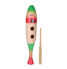 Charger l&#39;image dans la galerie, Guiro en bois : forme de poisson de grande taille avec bâton en bois 

