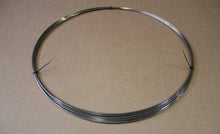 Charger l&#39;image dans la galerie, Coiled Fret Wire - 047x095 Nickel/Silver (per pound)
