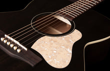 Charger l&#39;image dans la galerie, Art &amp; Lutherie 045563 Concert Hall Legacy Faded Black Acoustic Guitar-(6536631812290)
