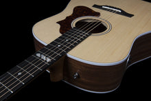 Load image into Gallery viewer, Godin 048502 / 051649 Metropolis Classic Acoustic Electric MADE In CANADA
