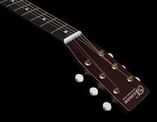 Charger l&#39;image dans la galerie, Norman 048571 B18 CW Protege Series Mini Jumbo 6 cordes RH Guitare électrique acoustique Cutaway - Cherryburst MADE In CANADA
