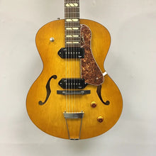 Load image into Gallery viewer, Godin 5th Avenue Jumbo P90 Harvest Gold 051519
