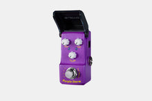 Charger l&#39;image dans la galerie, Joyo Purple Storm Ironman Series Pédale d&#39;effet Fuzz JF-320
