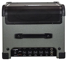 Load image into Gallery viewer, Peavey MAX 100 1x10&quot; 100-watt Bass Combo Amp
