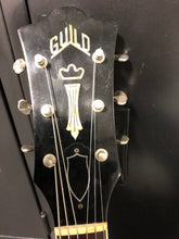 Charger l&#39;image dans la galerie, Guild T-100-D Made In USA Semi Acoustic Hollow Body Guitar 1967 - 1973 - Pre Owned
