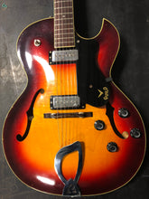 Charger l&#39;image dans la galerie, Guild T-100-D Made In USA Semi Acoustic Hollow Body Guitar 1967 - 1973 - Pre Owned
